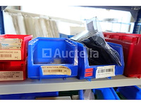 Diverse elektrische accessoirepakketten - afbeelding 21 van  50