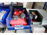 Diverse elektrische accessoirepakketten - afbeelding 40 van  50