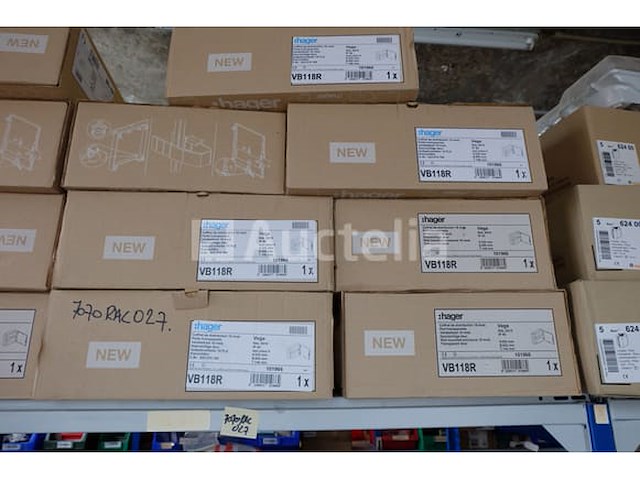 Diverse elektrische accessoirepakketten - afbeelding 48 van  50