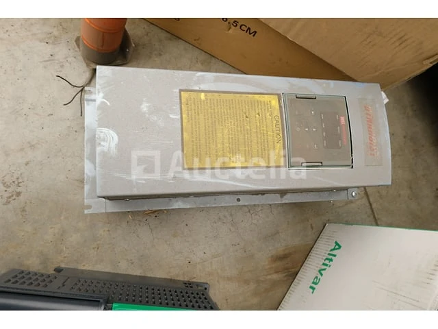 Diverse elektrische apparaten - afbeelding 3 van  13