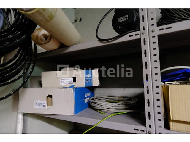 Diverse elektrische apparatuur set - afbeelding 6 van  24