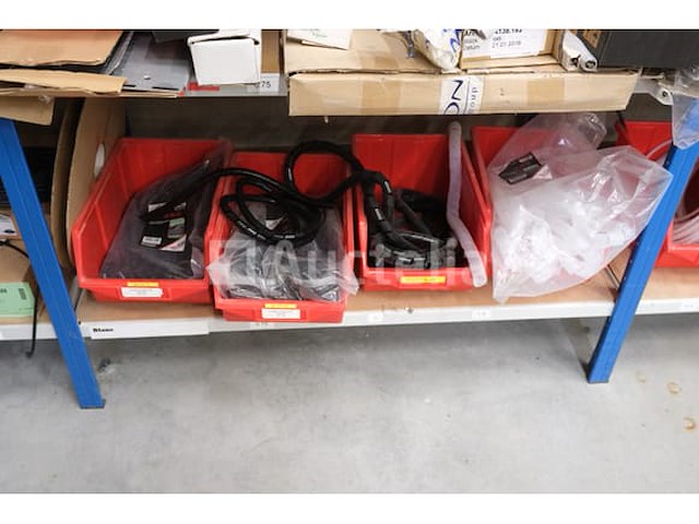 Diverse elektrische apparatuur set - afbeelding 6 van  25