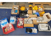 Diverse elektrische apparatuur set - afbeelding 12 van  36