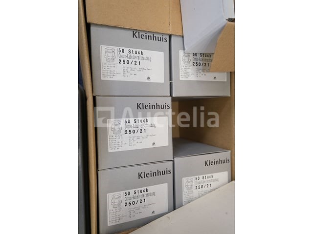Diverse elektrische apparatuur set - afbeelding 24 van  36