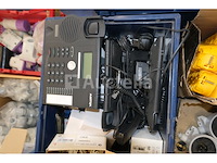Diverse elektrische apparatuur set - afbeelding 32 van  36