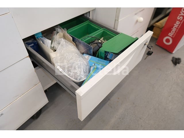 Diverse elektrische apparatuur set - afbeelding 34 van  36