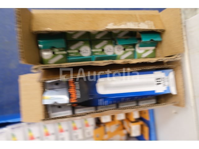Diverse elektrische apparatuur set - afbeelding 8 van  19