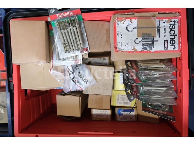 Diverse elektrische apparatuur set - afbeelding 22 van  22