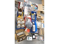 Diverse elektrische apparatuur set