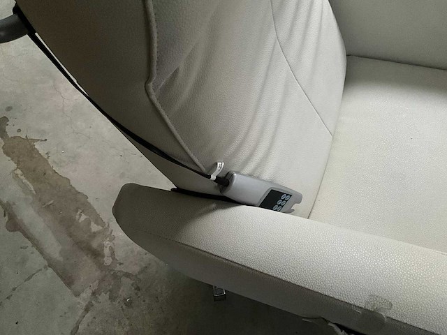 Diverse elektrische ziekenhuiszetels (5x) - afbeelding 6 van  18