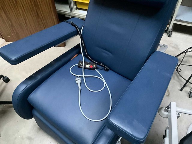 Diverse elektrische ziekenhuiszetels (5x) - afbeelding 8 van  18