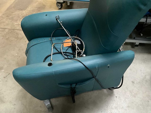 Diverse elektrische ziekenhuiszetels (5x) - afbeelding 13 van  18