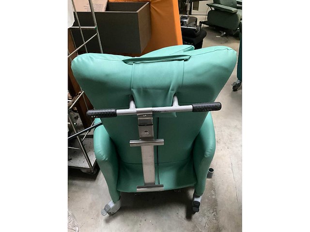 Diverse elektrische ziekenhuiszetels (5x) - afbeelding 15 van  18