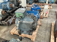 Diverse elektromotoren (2x) - afbeelding 3 van  4