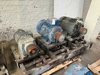 Diverse elektromotoren (3x) - afbeelding 1 van  4