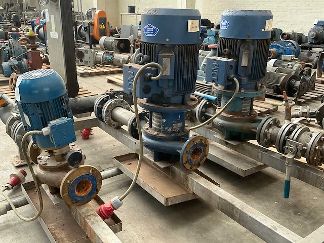 Diverse elektromotoren (3x) - afbeelding 2 van  4