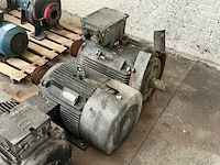 Diverse elektromotoren (7x) - afbeelding 5 van  5