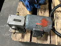 Diverse elektromotoren (8x) - afbeelding 9 van  10