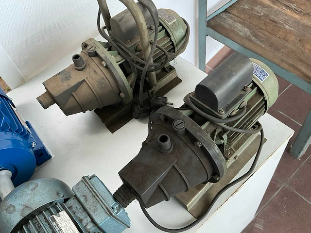 Diverse elektromotoren (9x) - afbeelding 5 van  5
