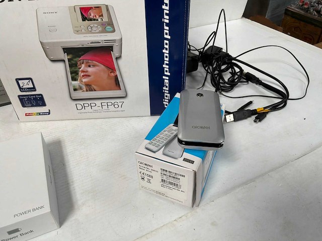 Diverse elektronica - afbeelding 16 van  17