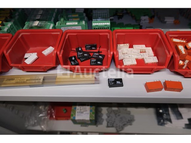 Diverse elektronische modules en connectoren - afbeelding 17 van  20