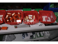 Diverse elektronische modules en connectoren - afbeelding 18 van  20