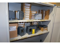 Diverse elektronische modules en connectoren - afbeelding 2 van  13