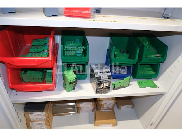 Diverse elektronische modules en connectoren - afbeelding 12 van  13