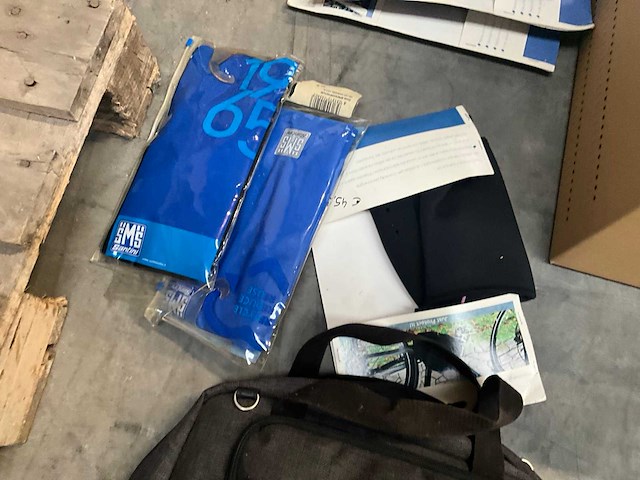 Diverse fietsaccessoires - afbeelding 14 van  17