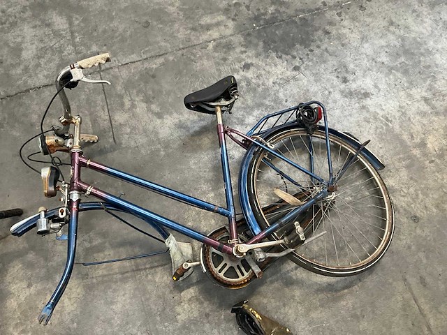 Diverse fietsen (13x) - afbeelding 9 van  14