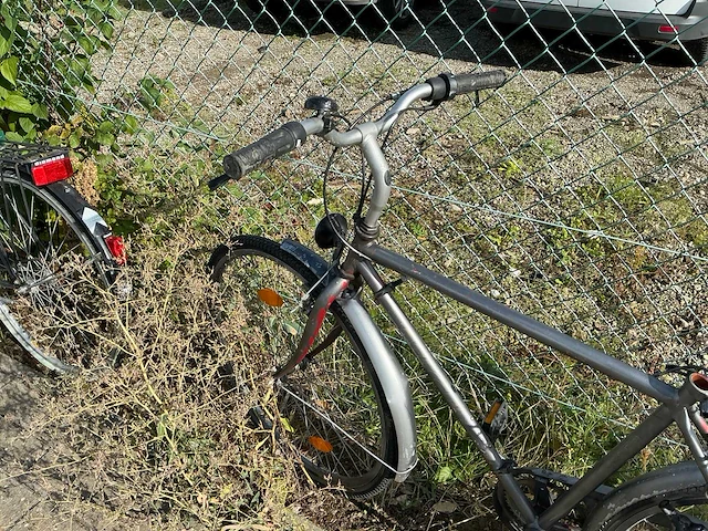 Diverse fietsen (3x) - afbeelding 11 van  11