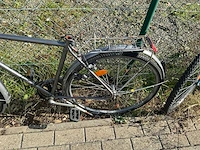 Diverse fietsen (3x) - afbeelding 9 van  11