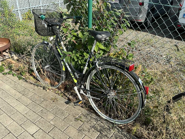 Diverse fietsen (3x) - afbeelding 11 van  11