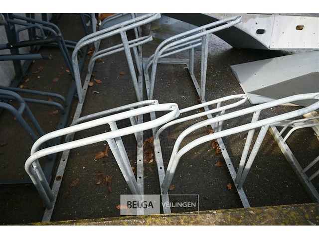 Diverse fietsenrekken - afbeelding 4 van  5