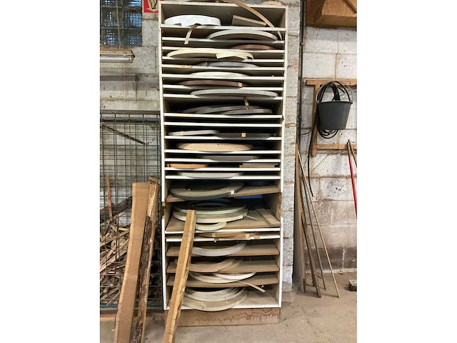 Diverse fineer en kantbanden - afbeelding 4 van  15