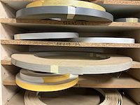 Diverse fineer en kantbanden - afbeelding 15 van  15