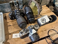 Diverse fototoestellen - afbeelding 1 van  3