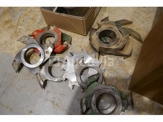 Diverse frezen - afbeelding 3 van  4