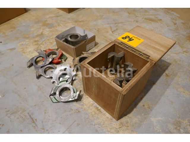 Diverse frezen - afbeelding 4 van  4