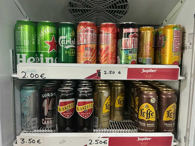 Diverse frisdranken en bieren (2412x) - afbeelding 7 van  29