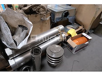 Diverse fumistery-apparatuur - afbeelding 1 van  9