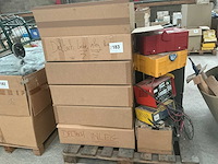 Diverse garage toebehoren - afbeelding 1 van  9