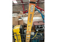 Diverse garagebenodigdheden - afbeelding 3 van  4