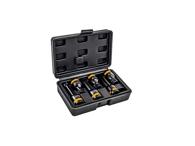 Diverse garagegereedschappen - afbeelding 1 van  3