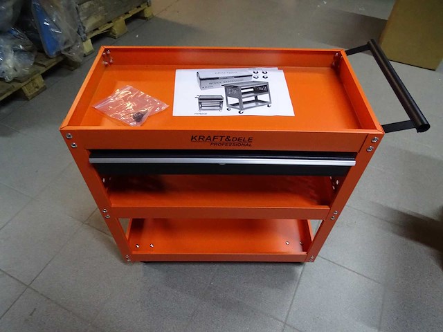 Diverse garagegereedschappen - afbeelding 1 van  5