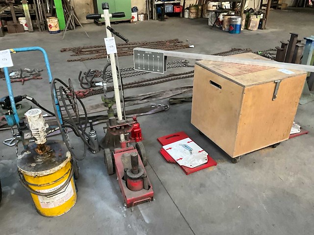 Diverse garagekrik (4x) - afbeelding 2 van  5