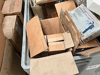 Diverse garagematerialen - afbeelding 8 van  9