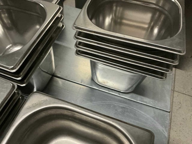 Diverse gastronormbakken (15x) - afbeelding 3 van  6