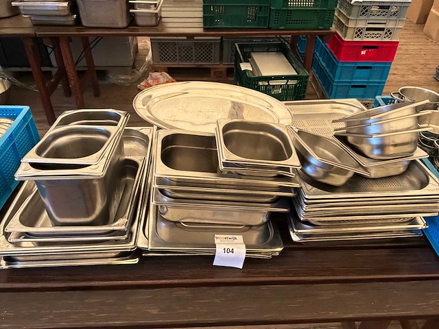 Diverse gastronormbakken - afbeelding 1 van  7
