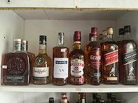Diverse geestrijke dranken (211x) - afbeelding 1 van  13